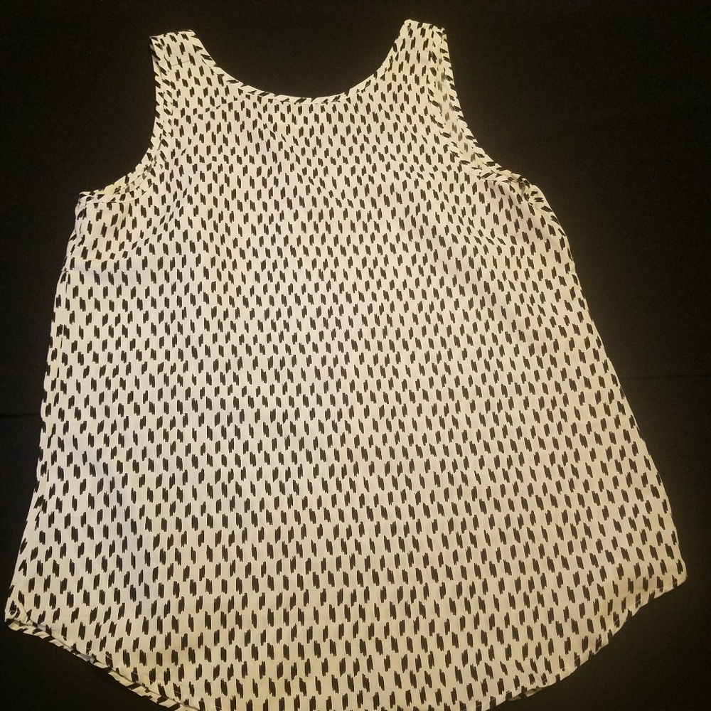 Top - Picture 4 of 4